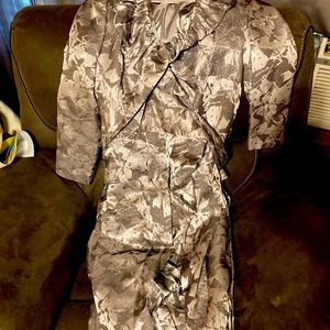 Cute and Classy dresses available for sell! Plus sizes from 14 to 2XL